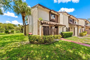 4902 NW 82nd Ave 2001, Fort Lauderdale, FL 33351 - MLS#F10542982