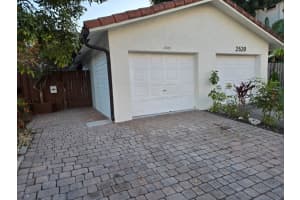 2522 9th Street, Fort Lauderdale, FL 33304 - MLS#F10542984