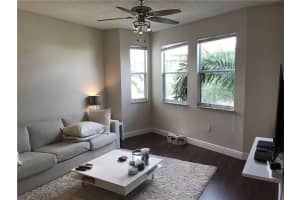 533 3rd Avenue, Fort Lauderdale, FL 33301 - MLS#F10543078