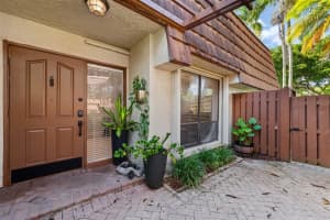 11927 Sw 13th Court -, Davie, Fl 33325, Davie