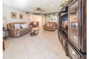 4000 NW 44th Ave 208, Lauderdale Lakes, FL 33319 - MLS#F10543129