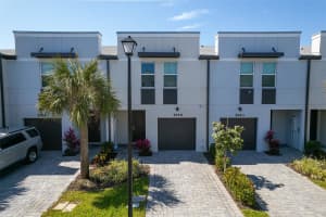 5659 Enclave Dr, Mangonia Park, FL 33407 - MLS#F10543188