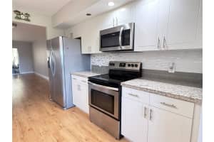 550 Sw 137th Avenue 312 L, Pembroke Pines, Fl 33027, Pembroke Pines