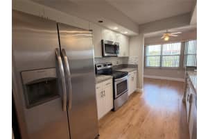 550 137th Avenue, Pembroke Pines, FL 33027 - MLS#F10543205