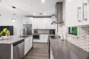 553 NE 21 553, Wilton Manors, FL 33305 Sold 02/19/26