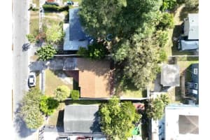 525 15th Terrace, Fort Lauderdale, FL 33311 - MLS#F10543245