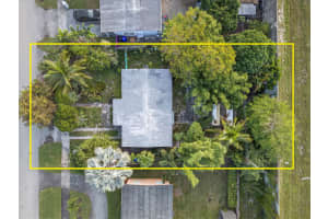 1802 Lauderdale Manor Dr, Fort Lauderdale, FL 33311 - MLS#F10543317