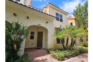 1765 NW 124th Pl, Pembroke Pines, FL 33028 - MLS#F10543319