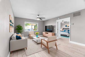 124 19th Court, Wilton Manors, FL 33305 - MLS#F10543343