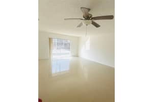 4848 NW 24th Ct 330, Lauderdale Lakes, FL 33313 - MLS#F10543346