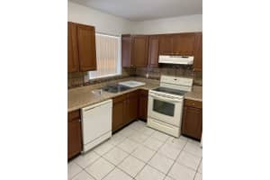 8502 35th Street, Coral Springs, FL 33065 - MLS#F10543379