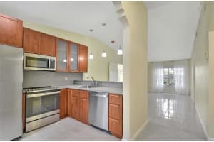 5544 Lakewood Cir E, Pompano Beach, FL 33063 - MLS#F10543395