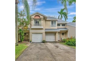 1952 Discovery Cir E Deerfield Beach, FL 33442 - Off Market