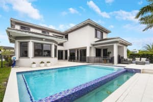 10595 S Lago Vista Cir, Parkland, FL 33076 - MLS#F10543425