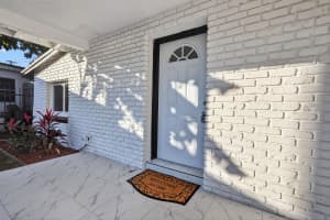 621 SE 1st St., Hialeah, FL 33010 - MLS#F10543438