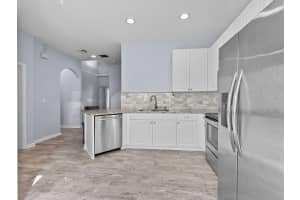 2522 Stockbridge Square, Vero Beach, FL 32962 - MLS#F10543458