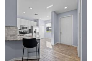 2522 Stockbridge Square, Vero Beach, FL 32962 - MLS#F10543458