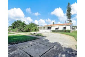 341 37th Street, Deerfield Beach, FL 33064 - MLS#F10543496