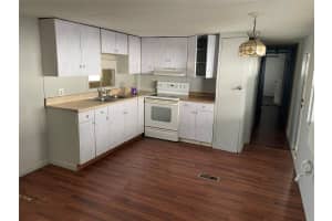 8551 Sw 22nd Street, Davie, Fl 33324 Davie, FL 33324 - Off Market