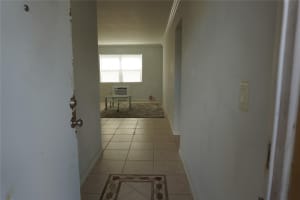 1050 Sample Road, Pompano Beach, FL 33064 - MLS#F10543538