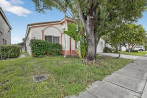 1601 106th Terrace, Davie, FL 33324 - MLS#F10543539
