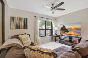 2748 Carambola Circle, Coconut Creek, FL 33066 - MLS#F10543591