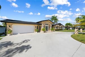 3301 27th Avenue, Lighthouse Point, FL 33064 - MLS#F10543595