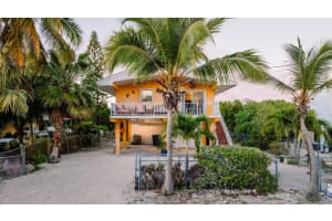 104 Ocean Shores Drive, Key Largo, FL 33037 - MLS#F10543635