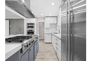 714 16th Avenue, Fort Lauderdale, FL 33304 - MLS#F10543714