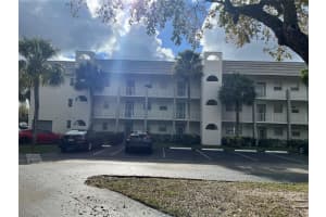8100 Sunrise Lakes Boulevard 307, Sunrise, Fl 33322, Sunrise