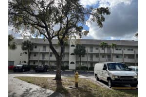 8100 Sunrise Lakes Boulevard, Sunrise, FL 33322 - MLS#F10543748