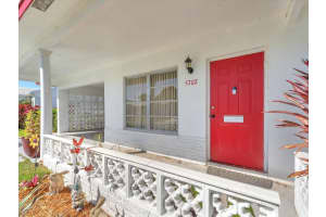 5702 84th Avenue, Tamarac, FL 33321 - MLS#F10543765