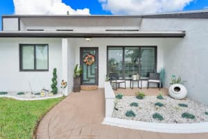 400 Nw 98th Avenue, Pembroke Pines, Fl 33024 Pembroke Pines, FL 33024 - Off Market