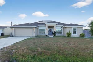 1702 Gloria Lane, Port Saint Lucie, FL 34953 - MLS#F10543901