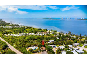 4646 Dudley Circle, Jensen Beach, FL 34957 - MLS#F10543997