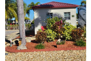 551 42nd Cove, Okeechobee, FL 34974 - MLS#F10544051