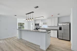 2205 33rd Street, Fort Pierce, FL 34947 - MLS#F10544064