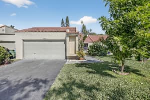 16807 Patio Village Lane, Weston, FL 33326 - MLS#F10544114