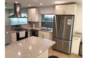 60 Forest Circle, Hollywood, FL 33026 - MLS#F10544165