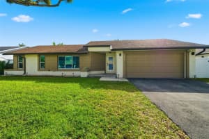 8340 Sw 27th Place, Davie, Fl 33328, Davie