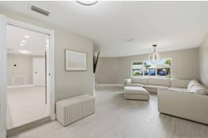 8340 27th Place, Davie, FL 33328 - MLS#F10544171