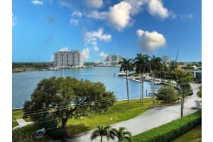 2500 Las Olas Boulevard, Fort Lauderdale, FL 33301 - MLS#F10544183