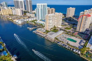 1985 Ocean Drive, Hallandale Beach, FL 33009 - MLS#F10544377