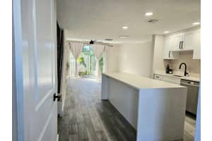 1102 Jeffery Street, Boca Raton, FL 33487 - MLS#F10544396