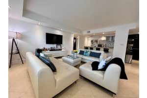 2900 30th Street, Fort Lauderdale, FL 33306 - MLS#F10544576