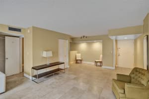200 178th Drive, Sunny Isles Beach, FL 33160 Sold 02/24/26