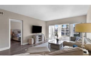 1100 12th Street, Fort Lauderdale, FL 33315 - MLS#F10544615