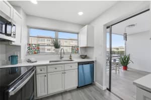 2201 41st Avenue, Lauderhill, FL 33313 - MLS#F10544672