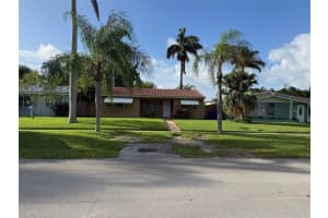 1526 Shenandoah Street, Hollywood, Fl 33020, Hollywood