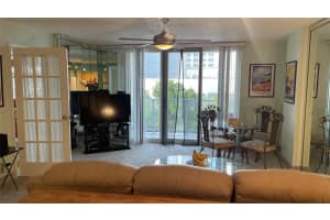 209 Fort Lauderdale Beach Boulevard, Fort Lauderdale, FL 33304 - MLS#F10544789